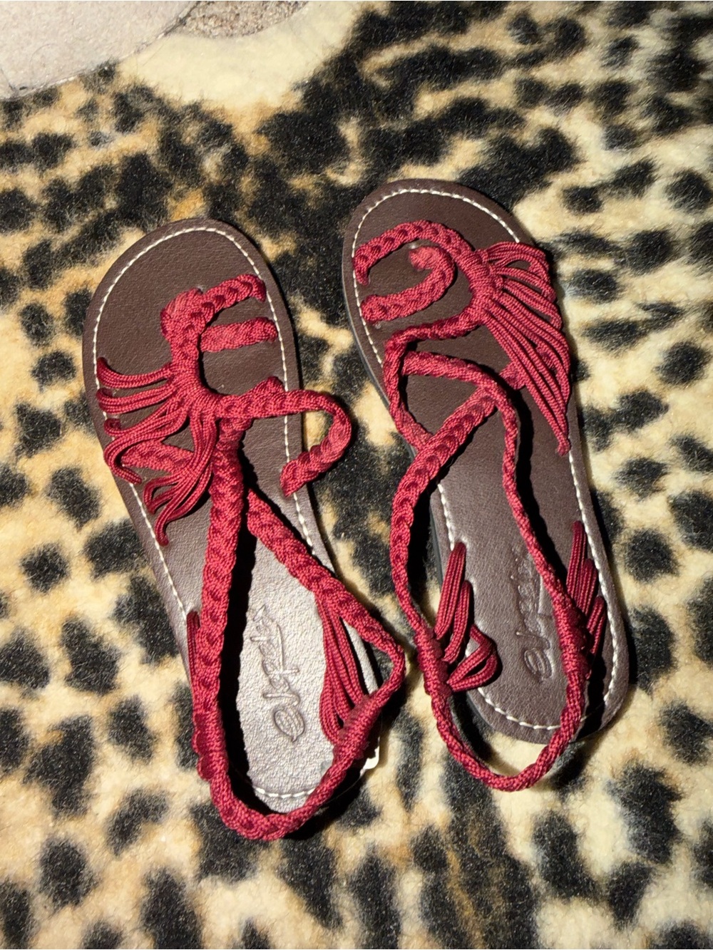 TRENDY BOHO SANDAL magenta Braided  Rope Sandals on Brown Footbed